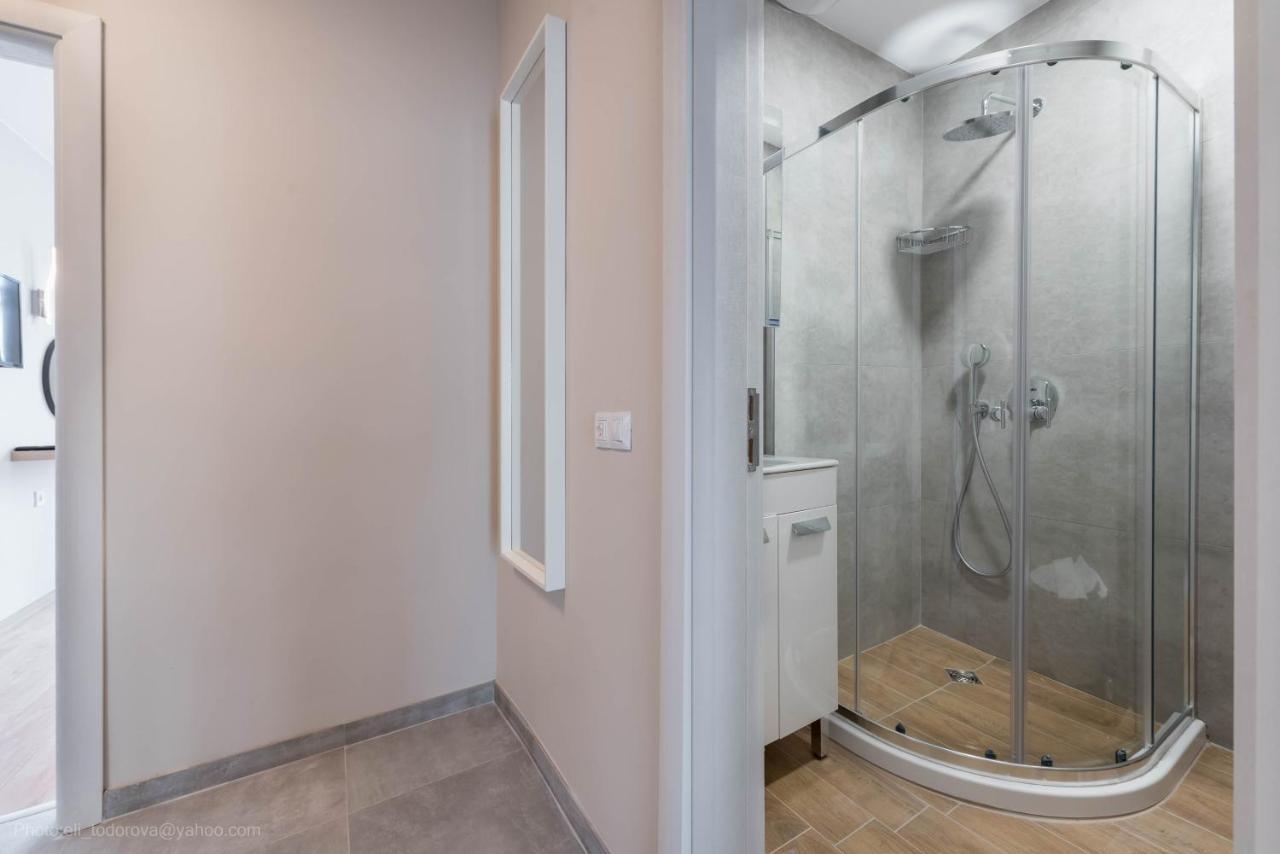 Sea Stories Apartments Варна Екстериор снимка