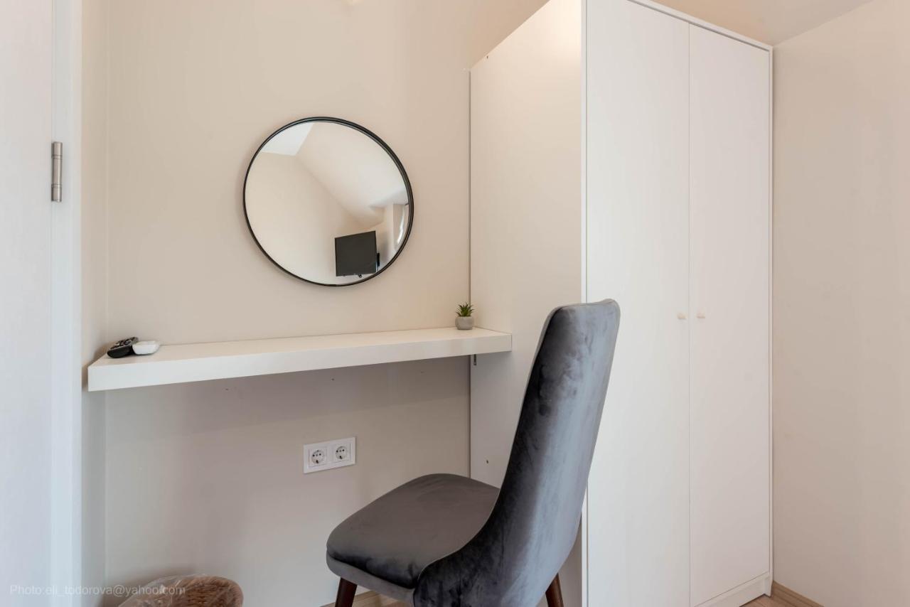 Sea Stories Apartments Варна Екстериор снимка